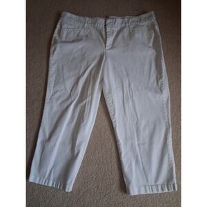 JM Collection Woman White Capri Pants Women Cotton Spandex Flat Front Zip Button